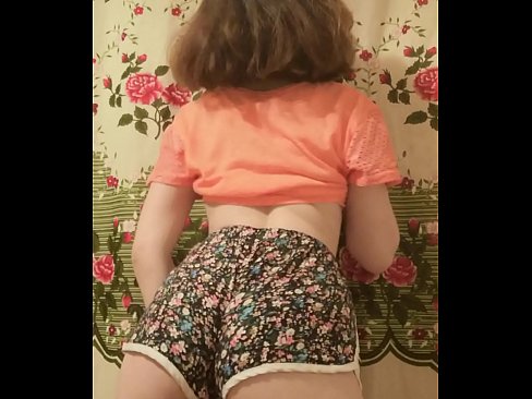 ❤️ סעקסי יונג באַבע סטריפּינג אַוועק איר קורצע הייזלעך אויף אַפּאַראַט ❤❌ באַרען ווידעא ביי yi.corona-pass.ru ﹏